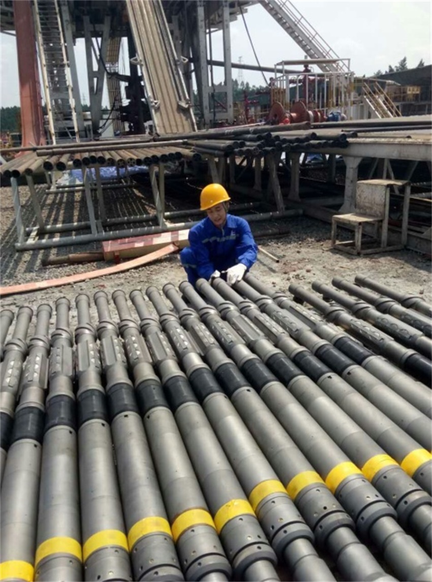 Servicio integral de Fracturación hidráulica de varias capas para pozos de gas poco profundos y pozos de gas intermedios en el oeste de Sichuan